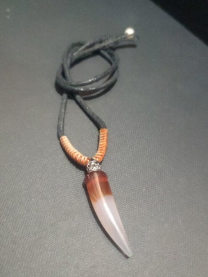 Necklace with tooth-shaped stone handmade new