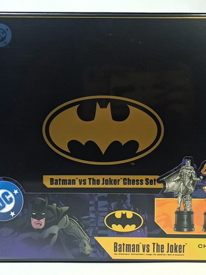 Σετ σκάκι Batman vs The Joker καινούργιο, 32 πιόνια με αναδιπλούμενη σκακιέρα