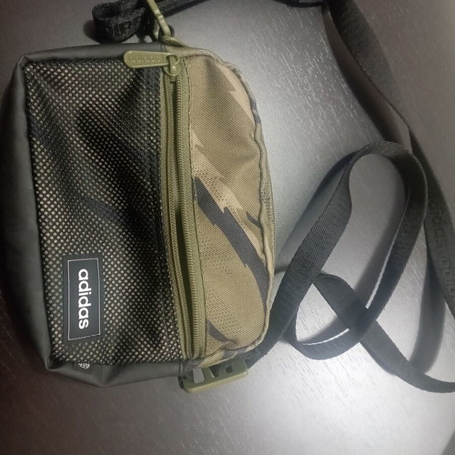 Adidas kids bag like new, black and green