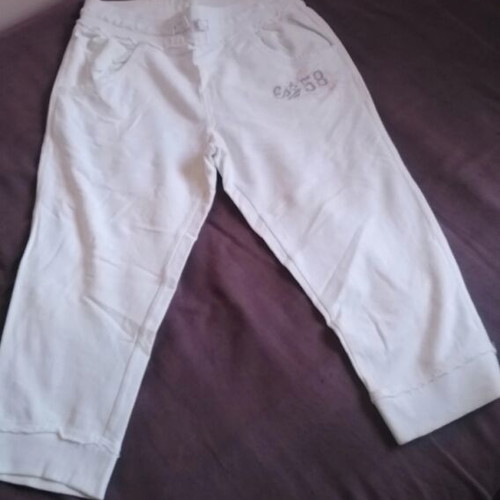 H&M cotton capri pants for girls 12 years like new, white