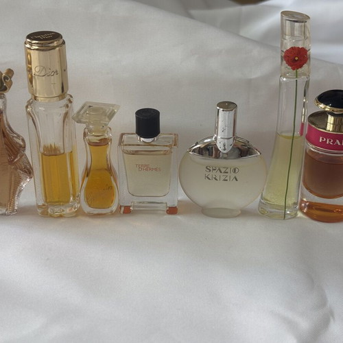 Mini perfume set used, Givenchy, Giorgio Beverly Hills, Hermès, Krizia, Kenzo, Prada
