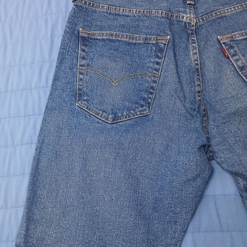 Levi's 501 men's denim shorts, size L, blue