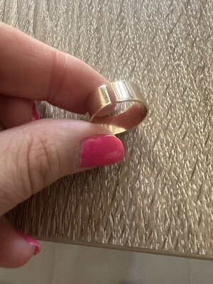 Wide gold-colored adjustable band ring, new