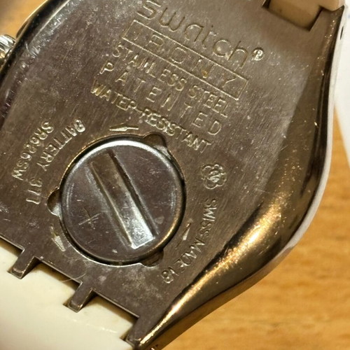 Swatch yls165 used women's watch white silver