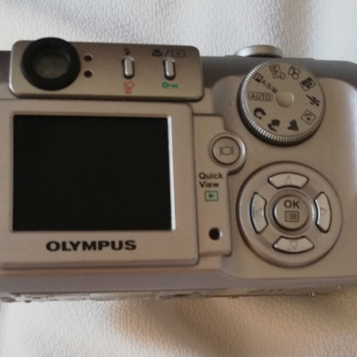 Olympus Camedia C-50 Zoom digital camera