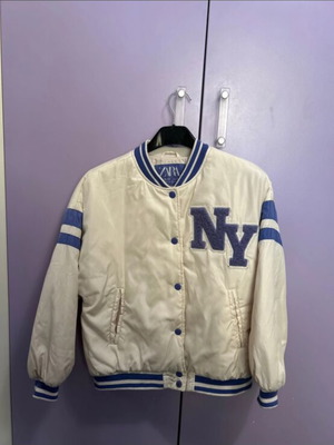 Jacket like new, thin style