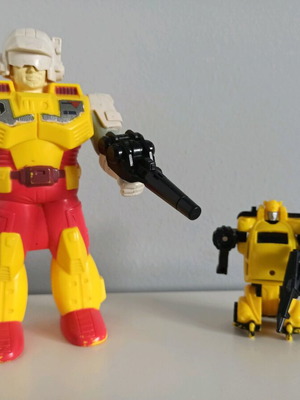 Transformers G1 Pretender Classics Bumblebee Hasbro used