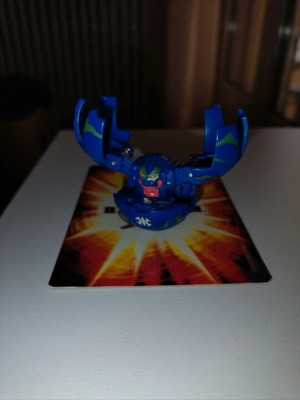 Bakugan Aquos Fear Reaper figure like new, authentic