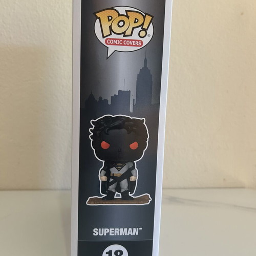 Superman vinyl figure new