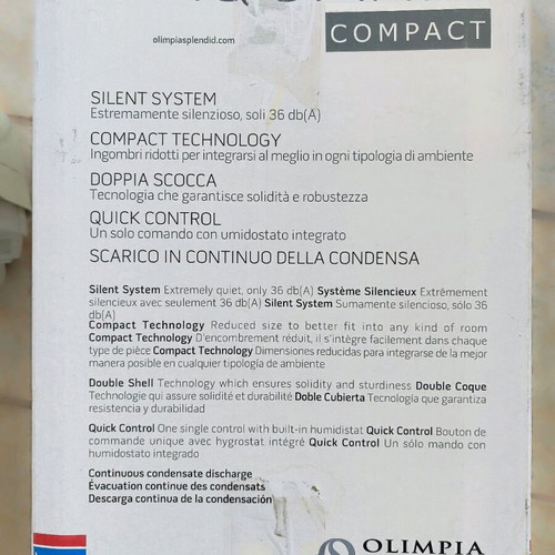 Olimpia Splendid Aquaria Compact dehumidifier like new, 12lt compressor