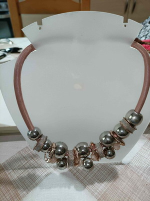 Necklace Apefton vintage pink and silver like new