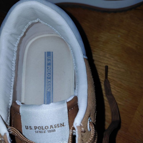 Polo Unisex Athletic Shoes Camel Color Size 41 New