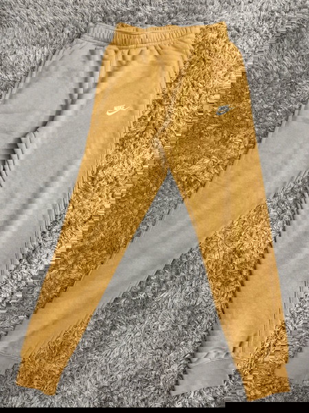 Nike φόρμα