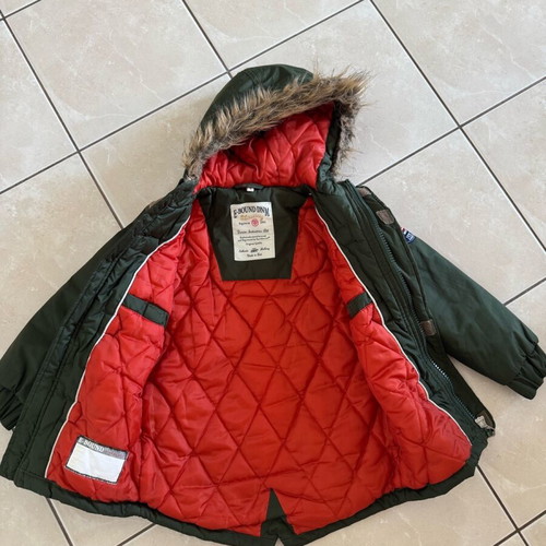 E-Bound jacket size 116 cm for 6 years old, like new, green