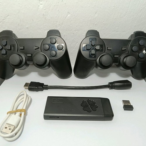 TV console new with over 15 thousand retro games and two wireless controllers