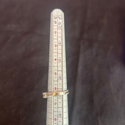 Silver ring with white stones like new