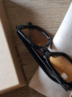Meller sunglasses like new with yellow lens and black frame