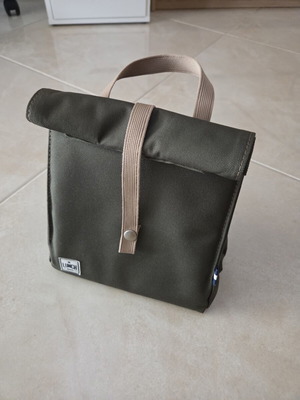 The Lunch Bags Insulated Hand Bag Original 5 Liters Olive like new