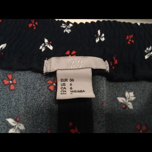 H&M pants new, size M