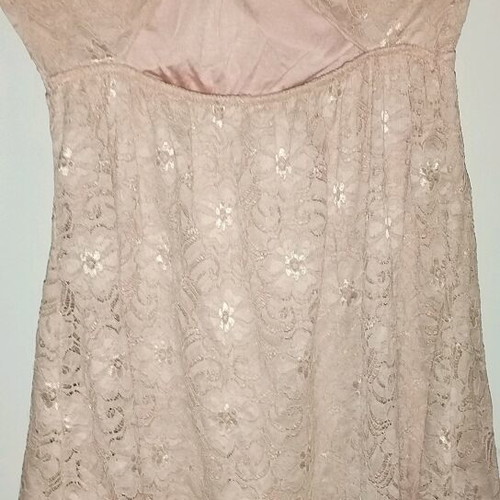 Pink mini dress like new, strapless with lace and bow