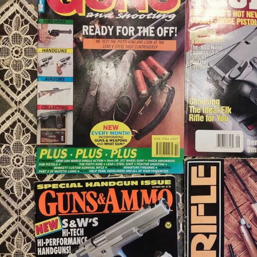 Vintage collection of 10 guns and hunting magazines from the 80s and 90s