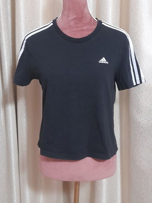Adidas γυναικείο t-shirt μαύρο με λευκές ρίγες μέγεθος S σαν καινούργιο