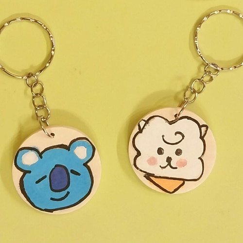 BT21 handmade wooden keychains like new, set of 7 pieces