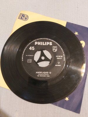 Angelique O Greenfields vinyl record used by The Brothers Four 45 rpm