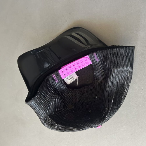 Hat size S with colorful circles and visor, like new, black