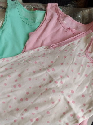 Set of 3 children's tank tops like new, 110-116 cm