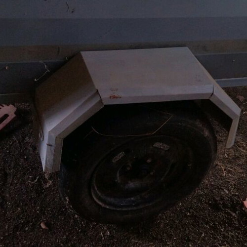 Trailer luggage box used with papers