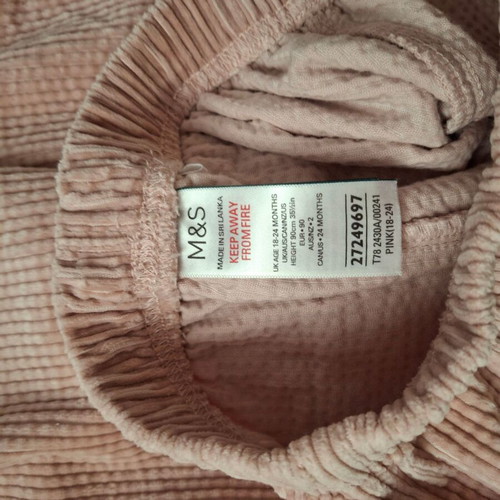 Clothes for 2-year-old girl like new, pack of 3 pants and cardigan
