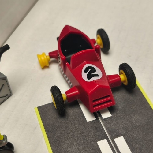 Playmobil race track like new with motorcycle, 2 cars, 3 figures, police officer
