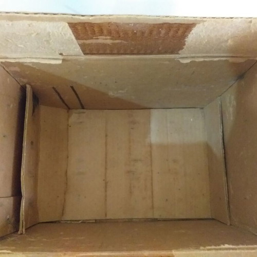 Collectible American Army cardboard box from World War II used
