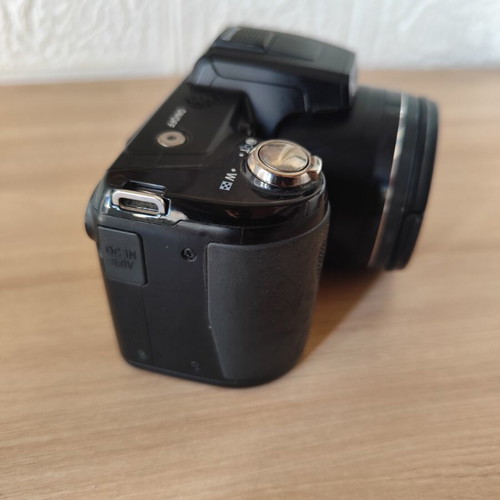 Nikon Coolpix L110 digital camera, 12.1 MP, 15x optical zoom