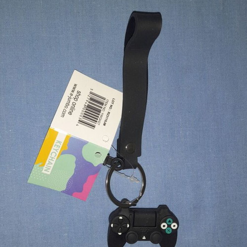 PlayStation контролер ключодържател нов с етикет