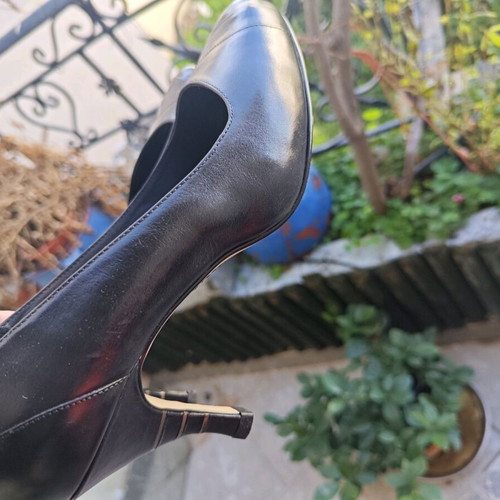 Diesel pumps size 39, black, 6cm heel