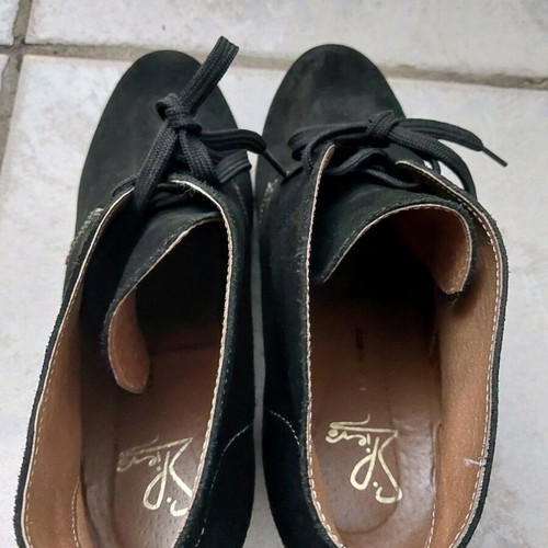 Boots size 39 almost unused