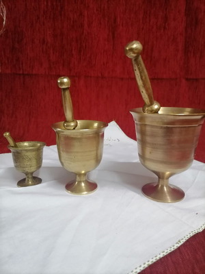 Σετ τρία γουδιά μεταχειρισμένα, καθαρισμένα, άριστη κατάσταση