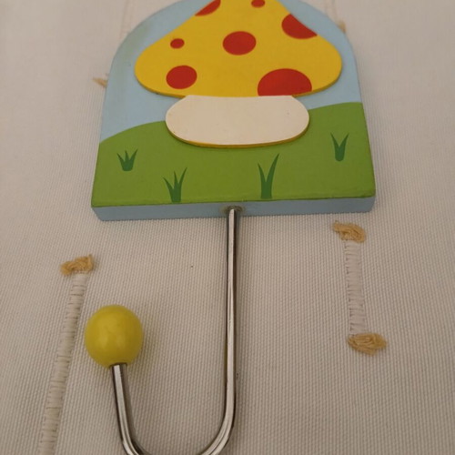 Children's mushroom hanger new