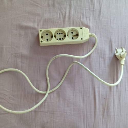 Power Strip 3-Outlet used