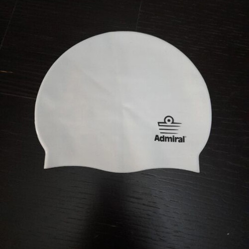 Swimming cap like new