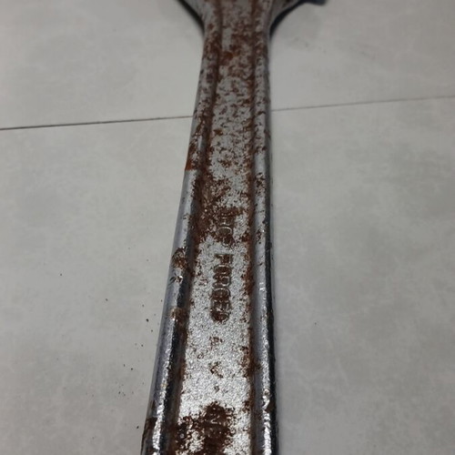 Adjustable wrench used