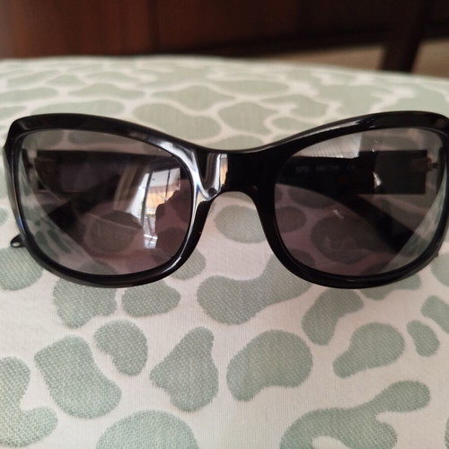 Calvin Klein ck 4043S sunglasses frame like new, black