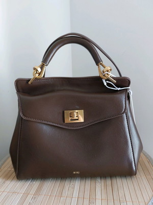 JW Pei καφέ χειρός τσάντα καινούργια δερματίνη