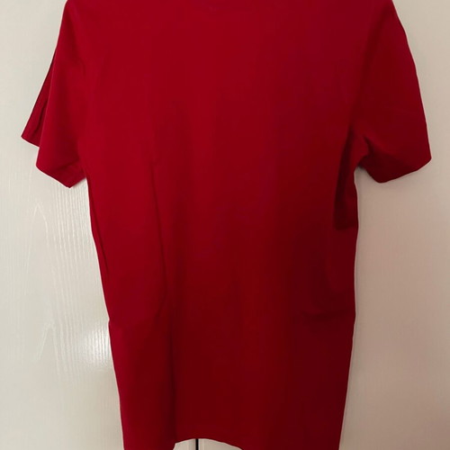 Burberry Sport T-shirt μέγεθος M σαν καινούριο, κόκκινο με μαύρη ρίγα