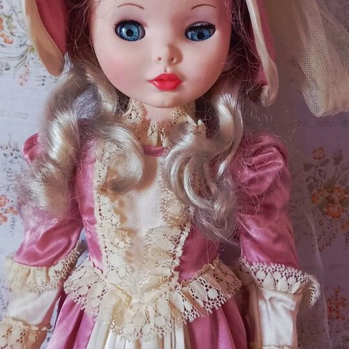Vintage Furga Victorian Era Doll 56cm used, Sears Exclusive
