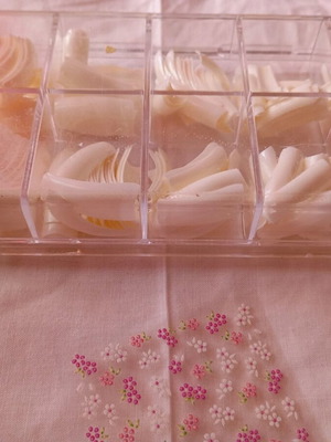 Nail accessories set like new
