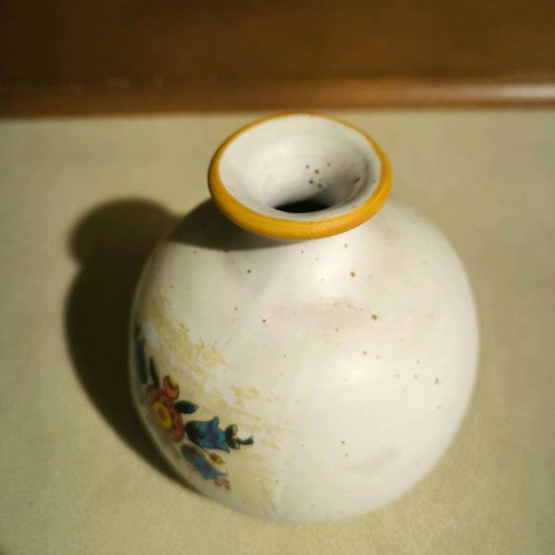 Clay vase relatively small and beautiful