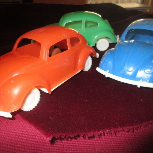 Lot of Volkswagen plastic toys 70s new, various colors